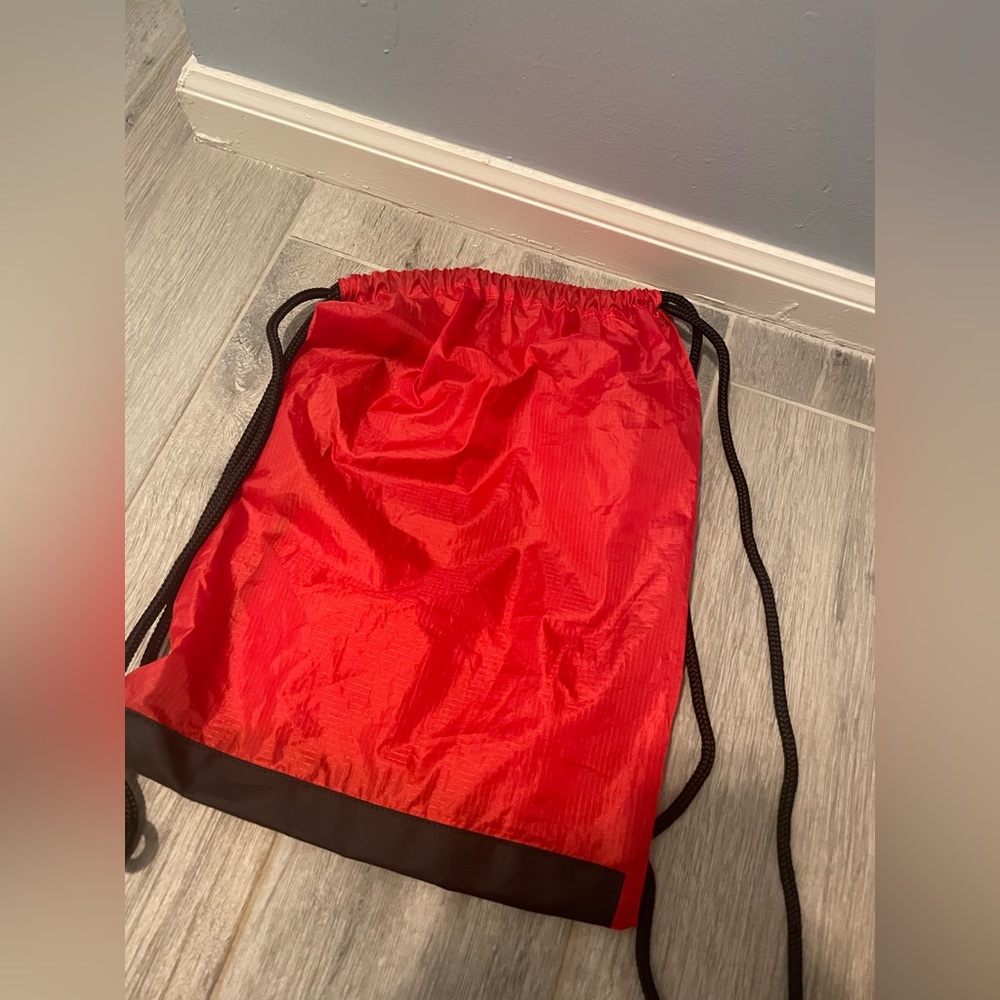 TYR Drawstring Bag - Picture 5 of 5